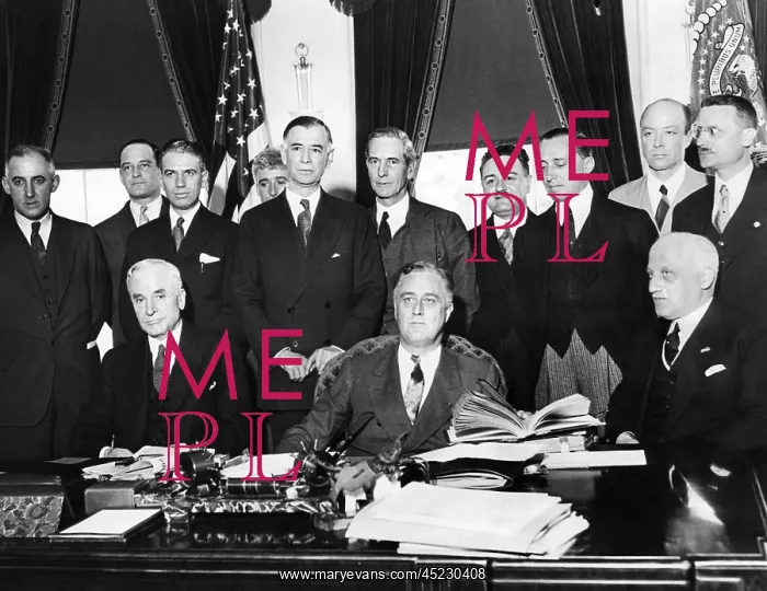 : President Franklin Roosevelt with preparing ? : President Franklin Roosevelt with preparing ?