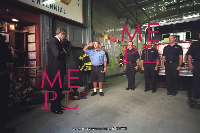 : President George W. Bush visits with firefighters : President George W. Bush visits with firefighters