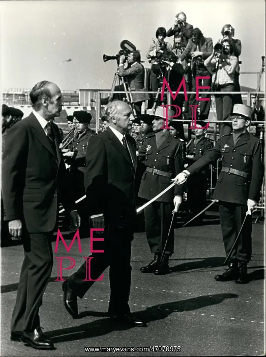 : President Giscard d'Estaing and Walter Scheel in Paris : President Giscard d'Estaing and Walter Scheel in Paris