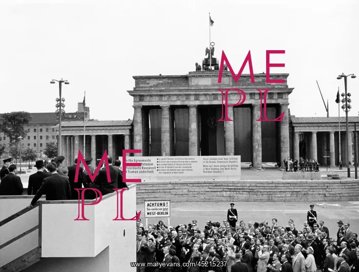 : President John Kennedy visits the Berlin ? : President John Kennedy visits the Berlin ?