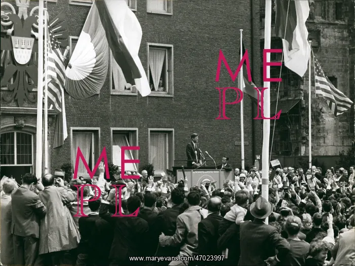 : President Kennedy speaking in Cologne, Germany : President Kennedy speaking in Cologne, Germany