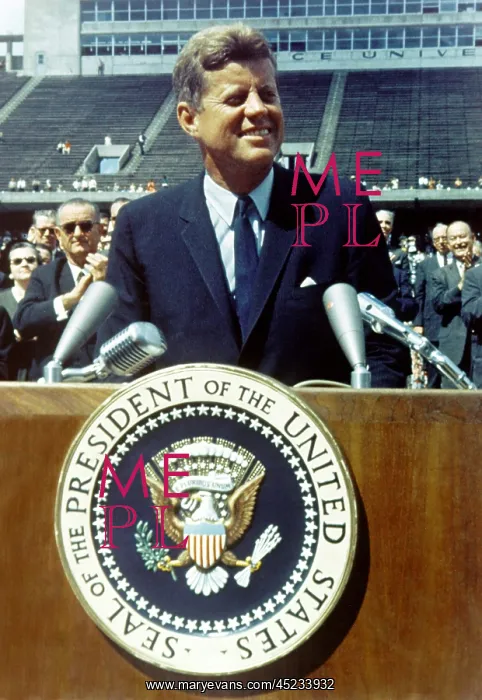 : President Kennedy speaking at Rice University ? : President Kennedy speaking at Rice University ?
