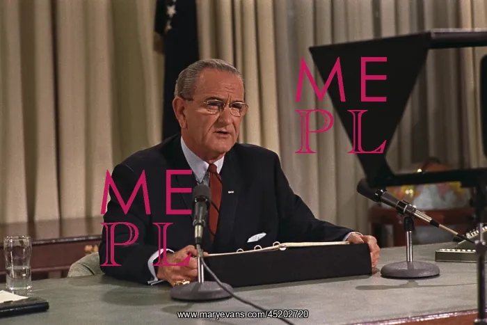 : President Lyndon Johnson announcing his ? : President Lyndon Johnson announcing his ?