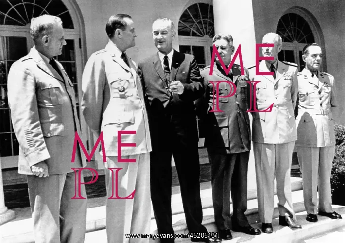 : President Lyndon Johnson with the Joint ? : President Lyndon Johnson with the Joint ?