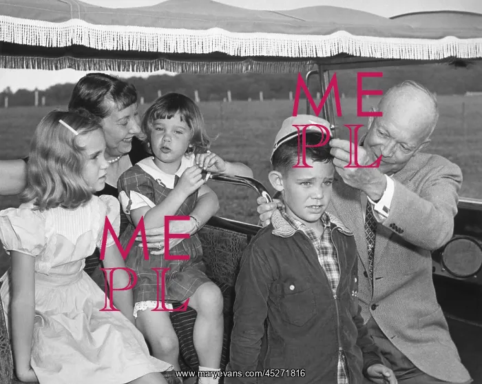 : President and Mamie Eisenhower with their three : President and Mamie Eisenhower with their three
