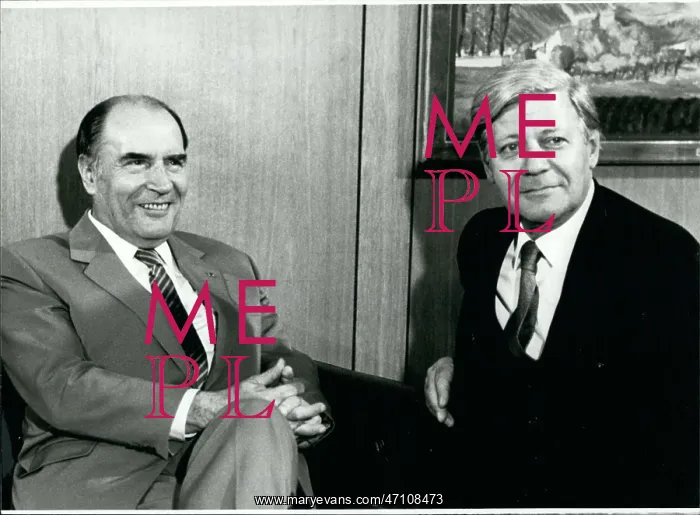 : President Mitterrand and Helmut Schmidt of West Germany : President Mitterrand and Helmut Schmidt of West Germany