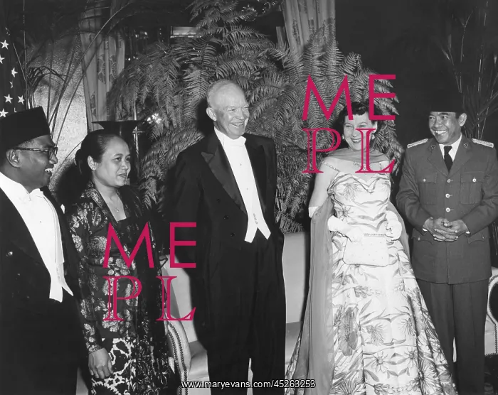 : President and Mrs. Eisenhower at a dinner given : President and Mrs. Eisenhower at a dinner given
