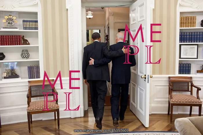 : President Obama and VP Joe Biden going to the Oval : President Obama and VP Joe Biden going to the Oval