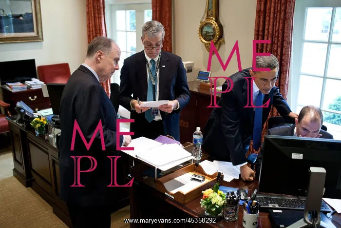  : President Obama works on a speech about the Middle