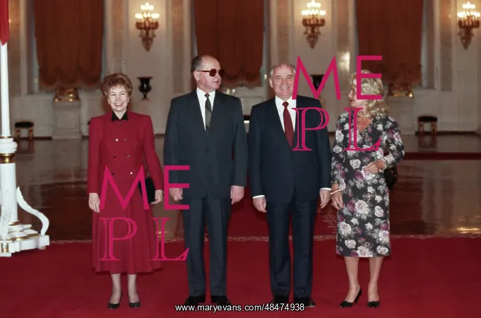 : President of Poland visits USSR : President of Poland visits USSR