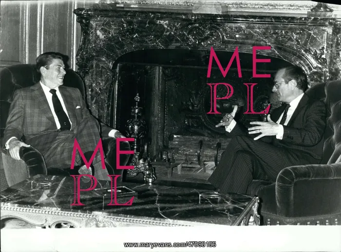: President Reagan and Jacques Chirac, Paris : President Reagan and Jacques Chirac, Paris