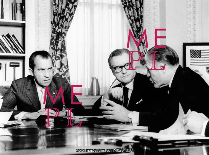 : President Richard Nixon meets with Gov. ? : President Richard Nixon meets with Gov. ?