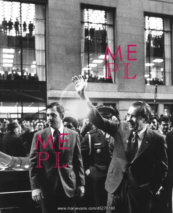 : President Richard Nixon waves to crowd on Broad : President Richard Nixon waves to crowd on Broad