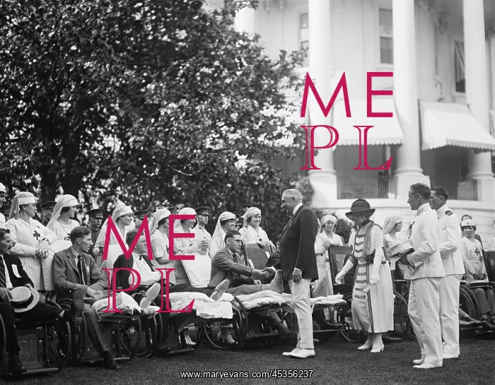: President Warren Harding and the First Lady with : President Warren Harding and the First Lady with
