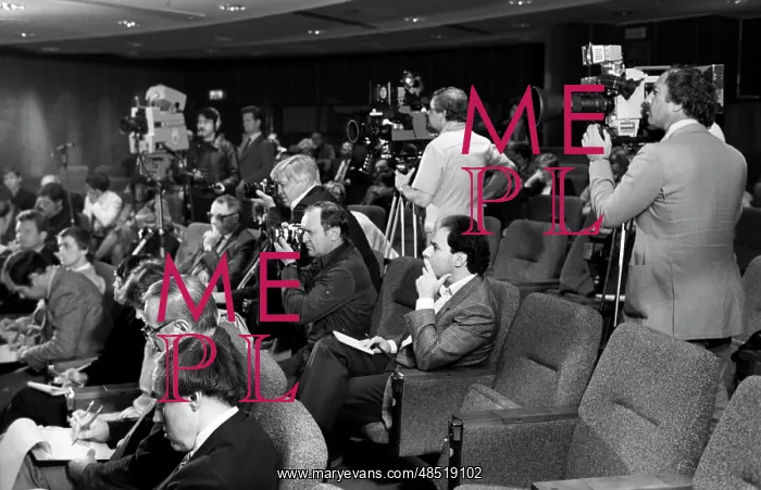 : Press-conference of Armand Hammer, 1986 : Press-conference of Armand Hammer, 1986
