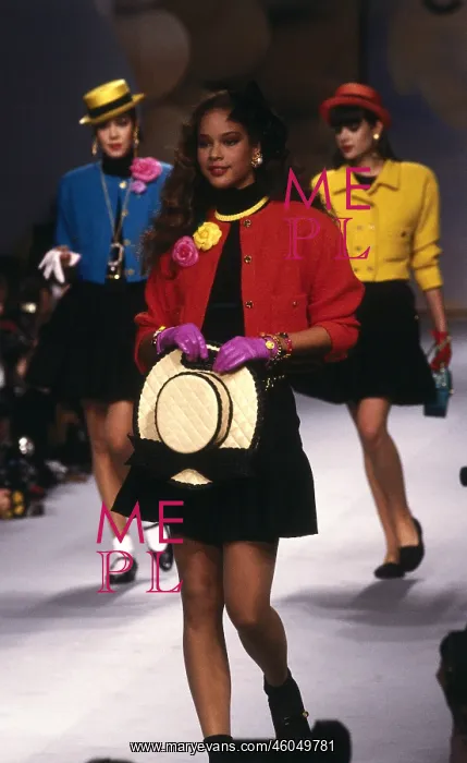  : Pret a Porter by Chanel, Paris 1988