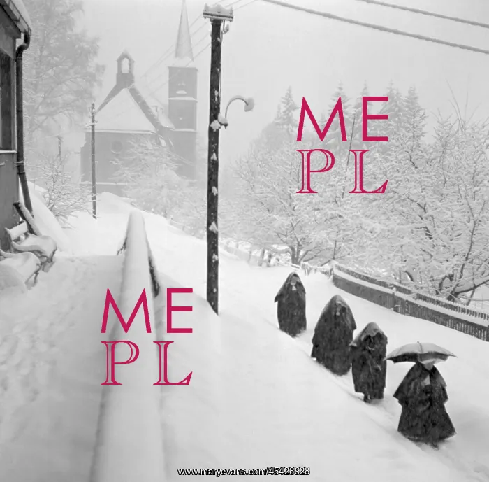: Priest - nun - winter, Snow - recreation : Priest - nun - winter, Snow - recreation