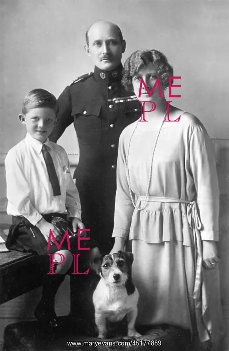: Prince Arthur of Connaught with his family : Prince Arthur of Connaught with his family