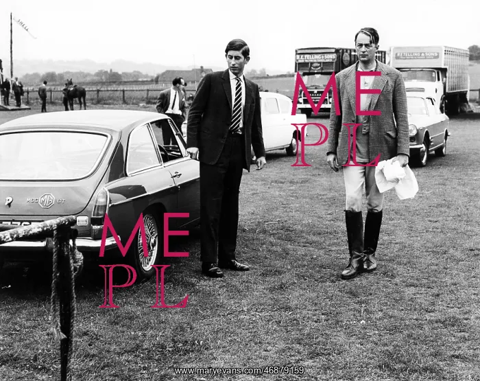 : Prince Charles and Commander De Passe at Ambersham : Prince Charles and Commander De Passe at Ambersham