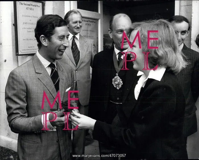 : Prince Charles visits Guildhall Art Gallery, London : Prince Charles visits Guildhall Art Gallery, London