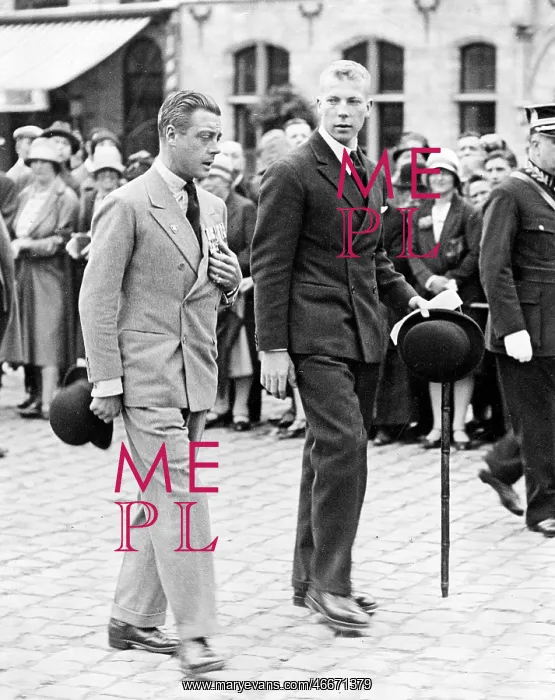 : Prince Edward of Wales(future Edward VIII), at the Menin Gate : Prince Edward of Wales(future Edward VIII), at the Menin Gate