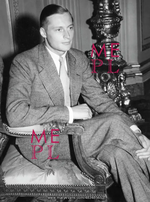 : Prince Frederick of Prussia in the theater, 1932 : Prince Frederick of Prussia in the theater, 1932