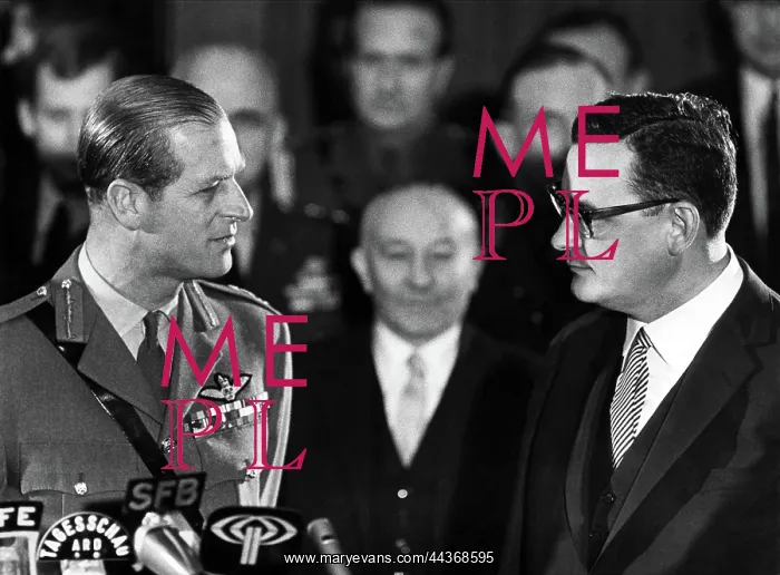 : Prince Philip & Klaus Schutz, Mayor of West Berlin : Prince Philip & Klaus Schutz, Mayor of West Berlin