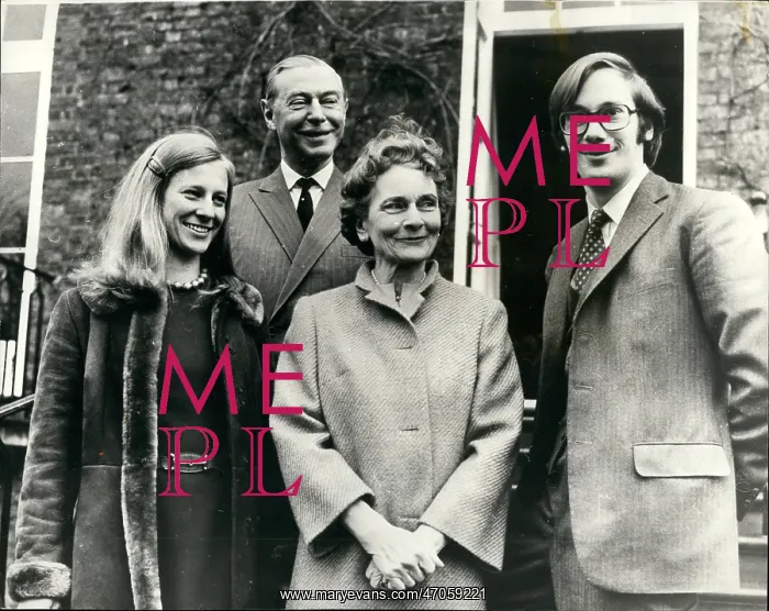 : Prince Richard of Gloucester and Birgitta Van Deurs : Prince Richard of Gloucester and Birgitta Van Deurs