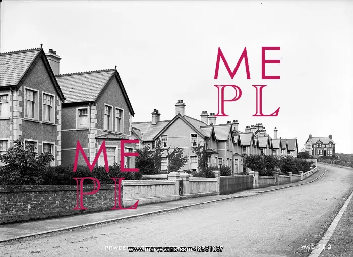: Princes Gardens, Larne : Princes Gardens, Larne