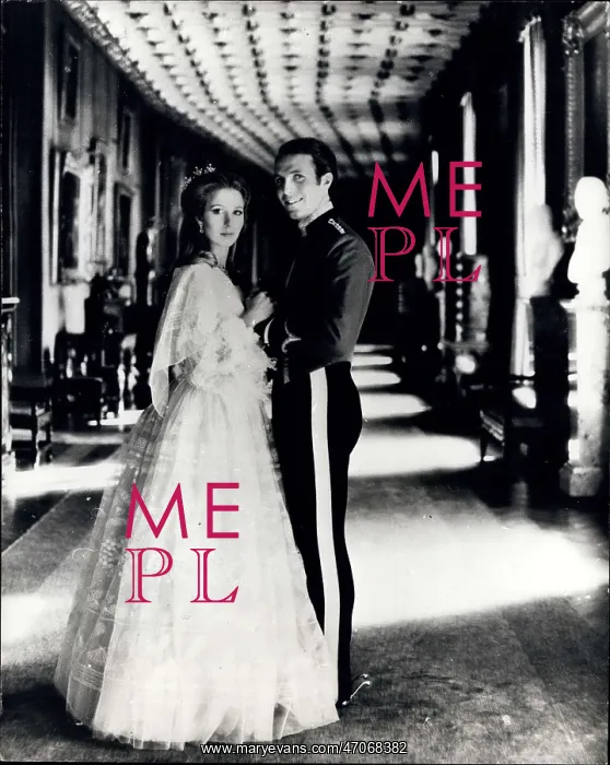 : Princess Anne and Captain Mark Phillips at Windsor : Princess Anne and Captain Mark Phillips at Windsor
