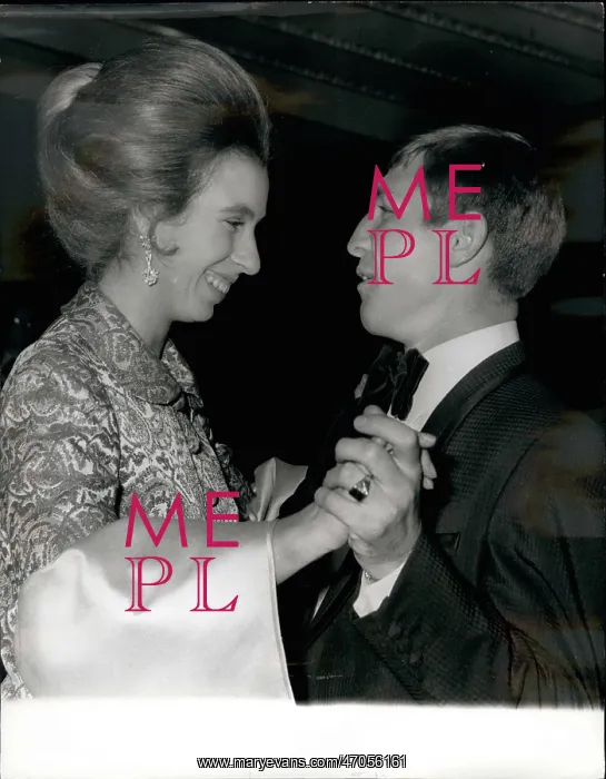 : Princess Anne dances with Ken Buchanan, boxer : Princess Anne dances with Ken Buchanan, boxer