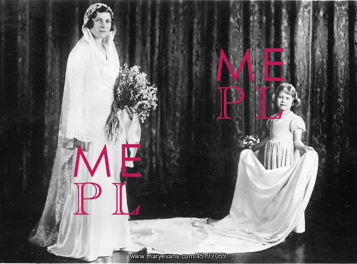 : Princess Elizabeth as a bridesmaid : Princess Elizabeth as a bridesmaid