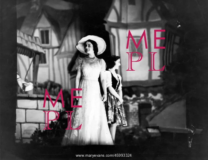 : Princess Elizabeth in panto : Princess Elizabeth in panto