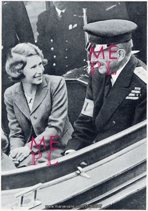 : Princess Elizabeth on a Thames boat trip : Princess Elizabeth on a Thames boat trip