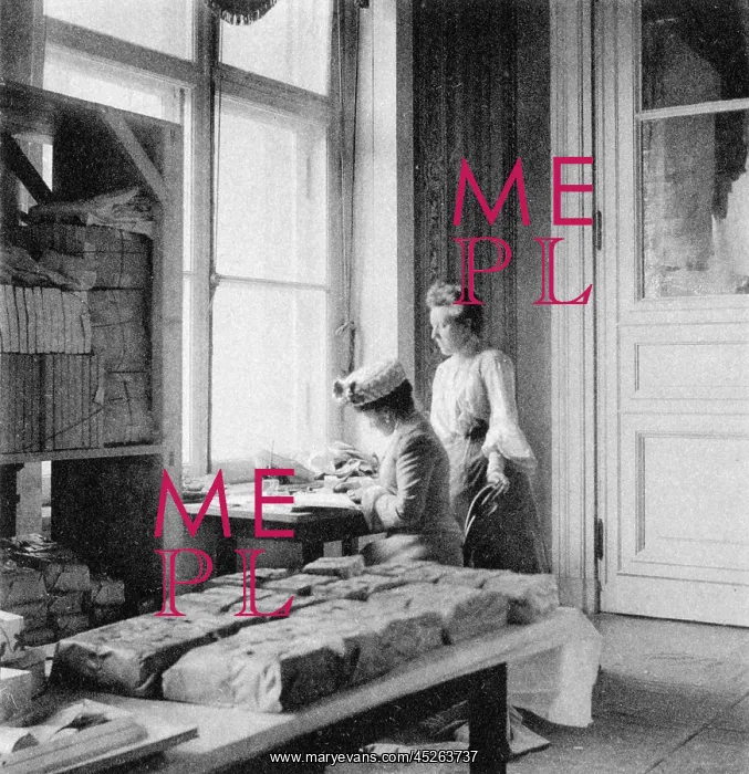: Princess Elizaveta Feodorovna doing wartime relief work : Princess Elizaveta Feodorovna doing wartime relief work