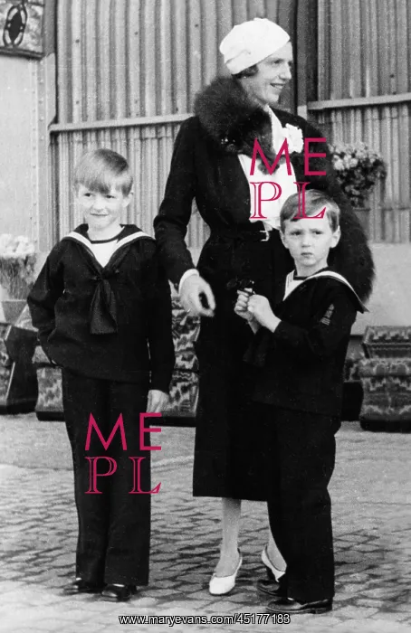 : Princess Mafalda of Hesse-Cassel and sons : Princess Mafalda of Hesse-Cassel and sons