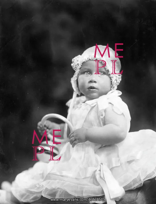 : Princess Margaret as a baby : Princess Margaret as a baby