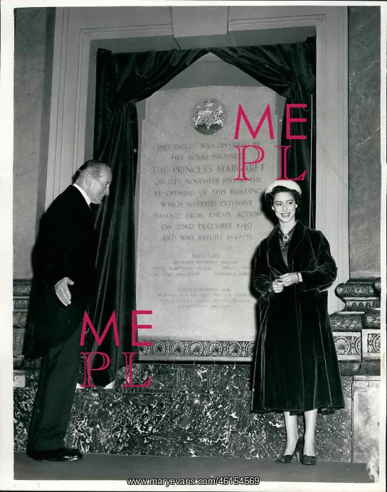 : Princess Margaret reopens Royal Exchange, Manchester : Princess Margaret reopens Royal Exchange, Manchester