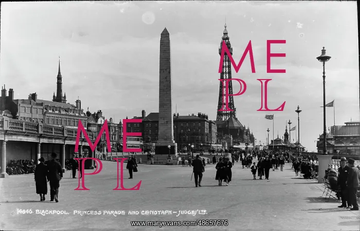 : Princess Parade and Cenotaph in Blackpool : Princess Parade and Cenotaph in Blackpool