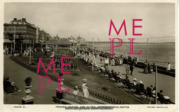 : Princess Parade & Floral Gardens, Bridlington, Yorkshire : Princess Parade & Floral Gardens, Bridlington, Yorkshire