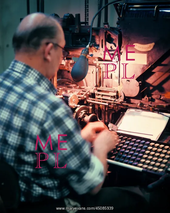 : Printer Working Typesetting on Linotype Machine : Printer Working Typesetting on Linotype Machine