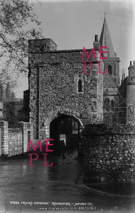 : Priors Gateway, Rochester : Priors Gateway, Rochester