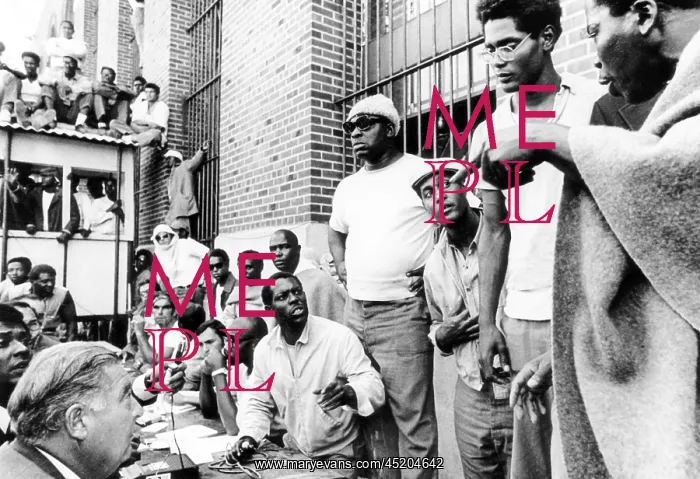 : Prisoners expressing doubt that New York ? : Prisoners expressing doubt that New York ?