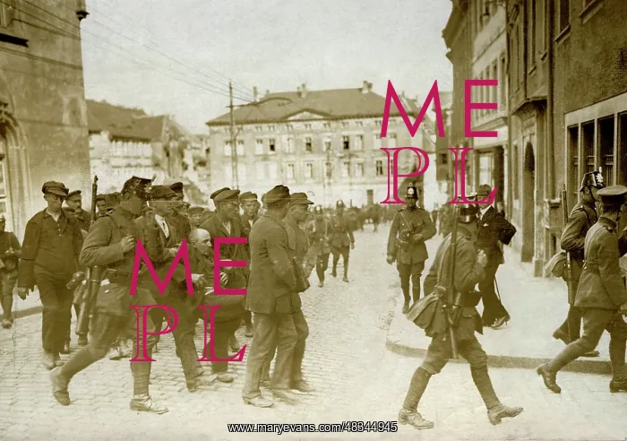 : Prisoners of the Red Guard, 1921 : Prisoners of the Red Guard, 1921