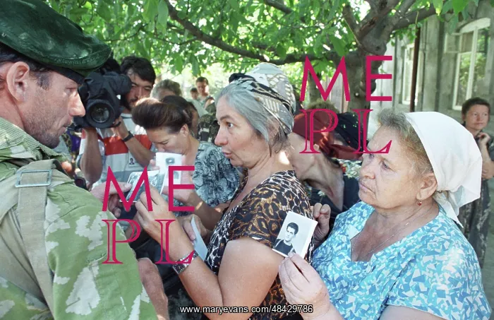 : Prisoners of war in Chechnya, 1995 : Prisoners of war in Chechnya, 1995