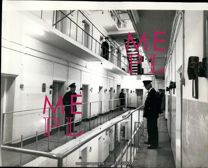 : Prisons. Mar. 03, 1968 - Prisoners In Jail Siege : Prisons. Mar. 03, 1968 - Prisoners In Jail Siege