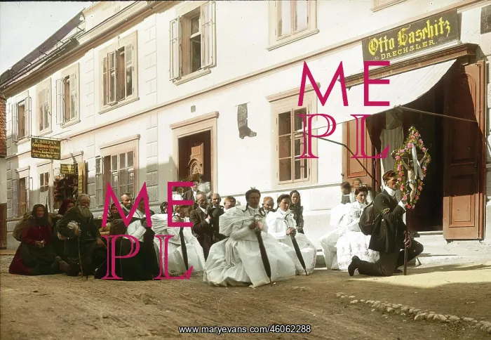 : Procession : Procession