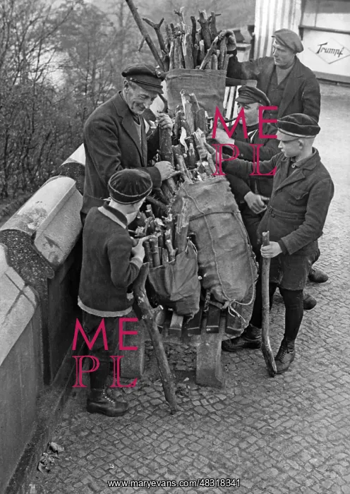 : Procurement of firewood for the winter, 1932 : Procurement of firewood for the winter, 1932