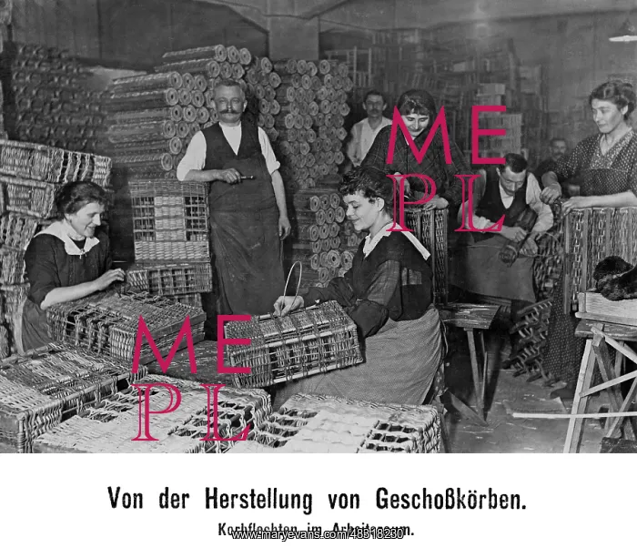 : Production of Geschosskoerbe - baskets for ammunition : Production of Geschosskoerbe - baskets for ammunition