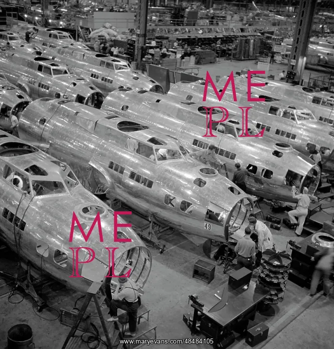: Production line of B-17 heavy bombers for the : Production line of B-17 heavy bombers for the